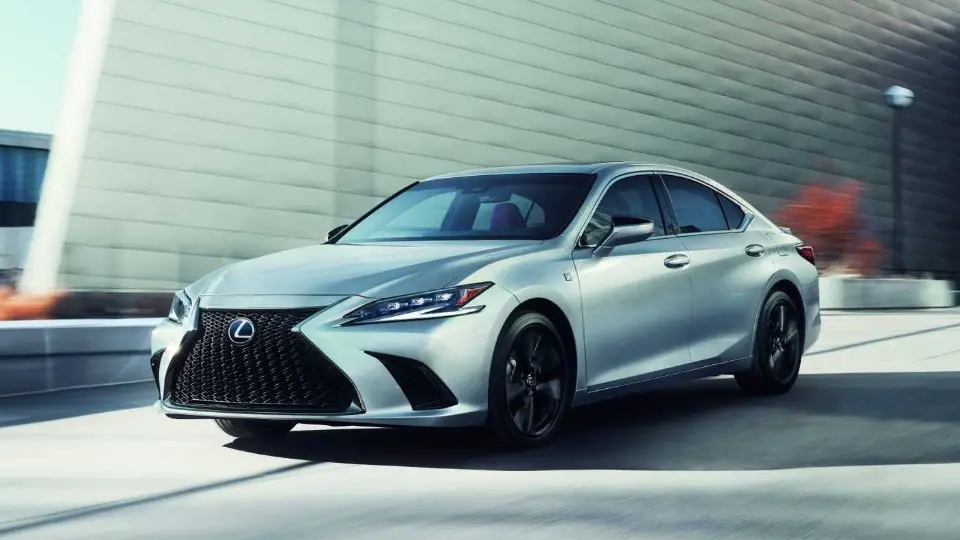 لکسوس ES مدل 2023 بازار آمريکا