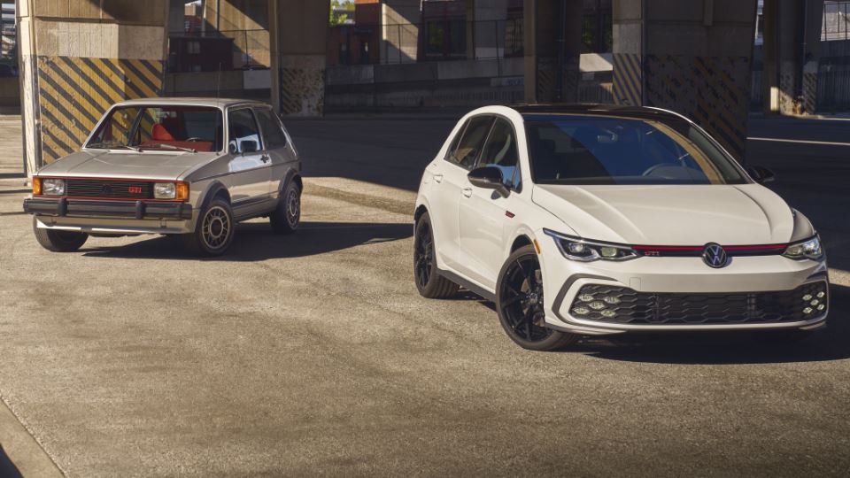 فولکس واگن گلف GTI 380