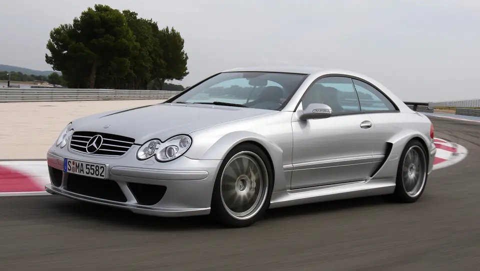 مرسدس‌بنز CLK DTM آام‌گ (2004)