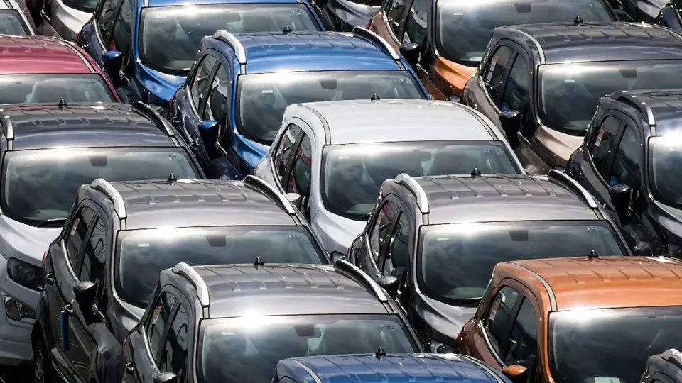 تمديد مهلت ثبت درخواست واردات خودرو