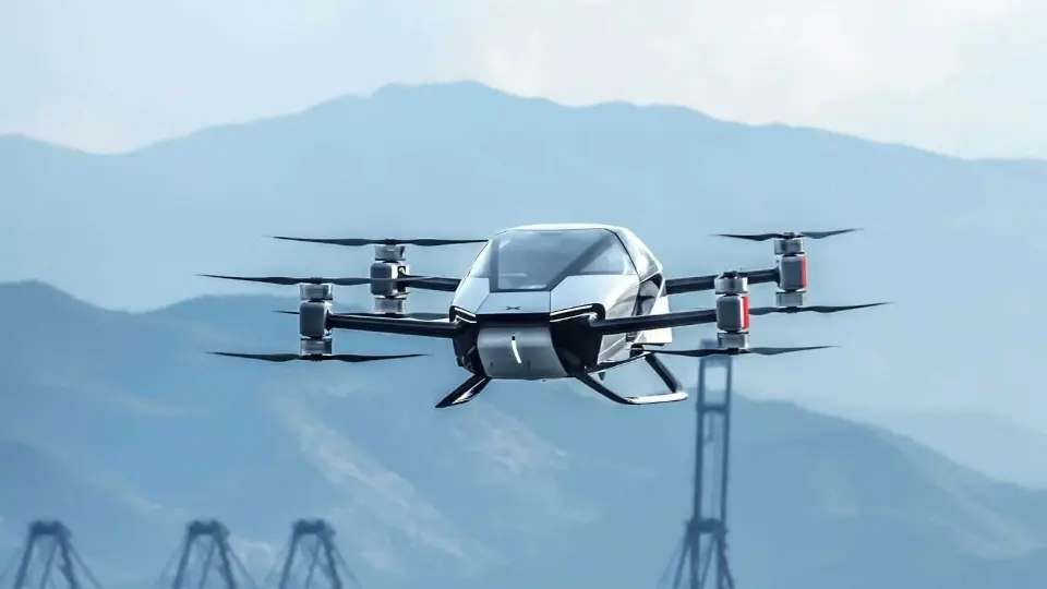 خودروي پرنده ايکس پنگ X2 در نمايشگاه جيتکس 2022 دوبي