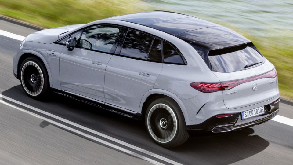 مرسدس بنز EQE SUV