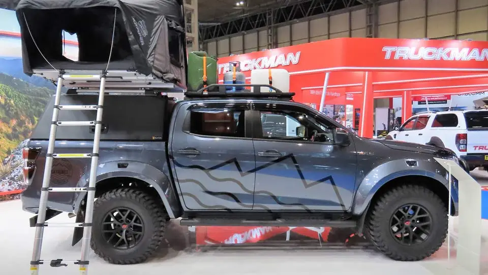 ايسوزو D-Max در دنياي کمپرها