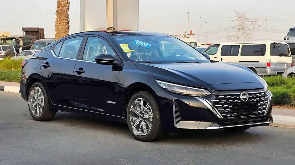 بررسي نيسان سيلفي هيبريد کريمان موتور