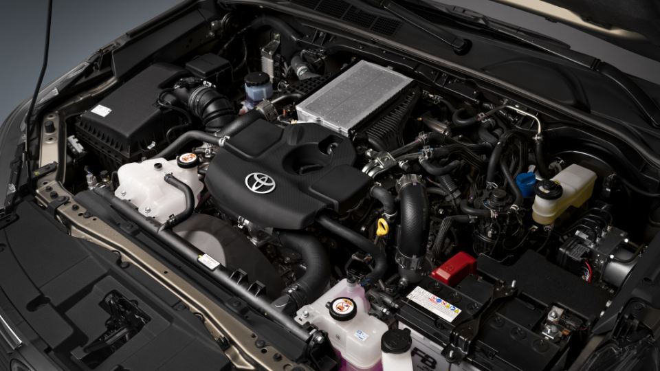 تویوتا هایلوکس 2024