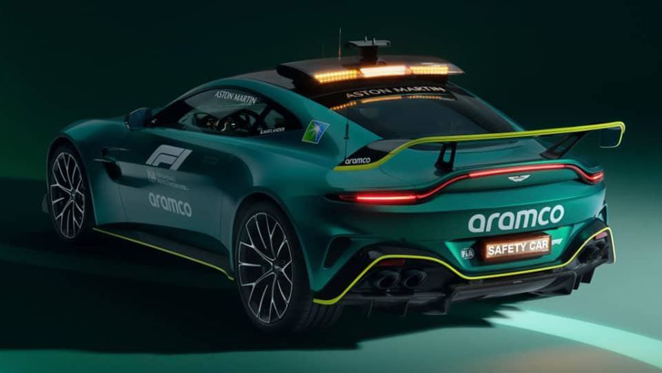 استون مارتین ونتیج safety car