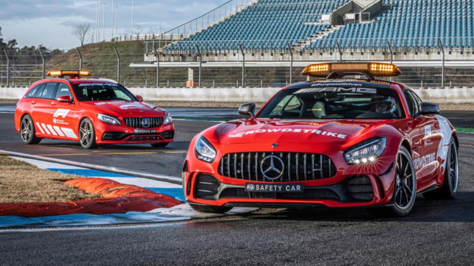 خودروی ایمنی و تجهیزات پزشکی فرمول یک 2021 مرسدس-آام‌گ