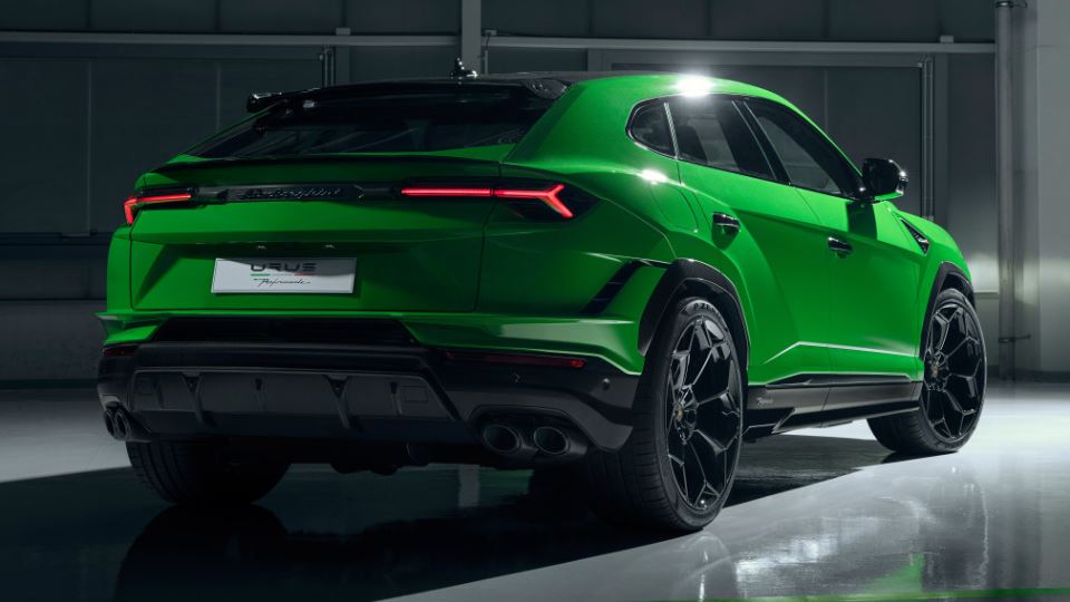 لامبورگینی اوروس پرفورمانته