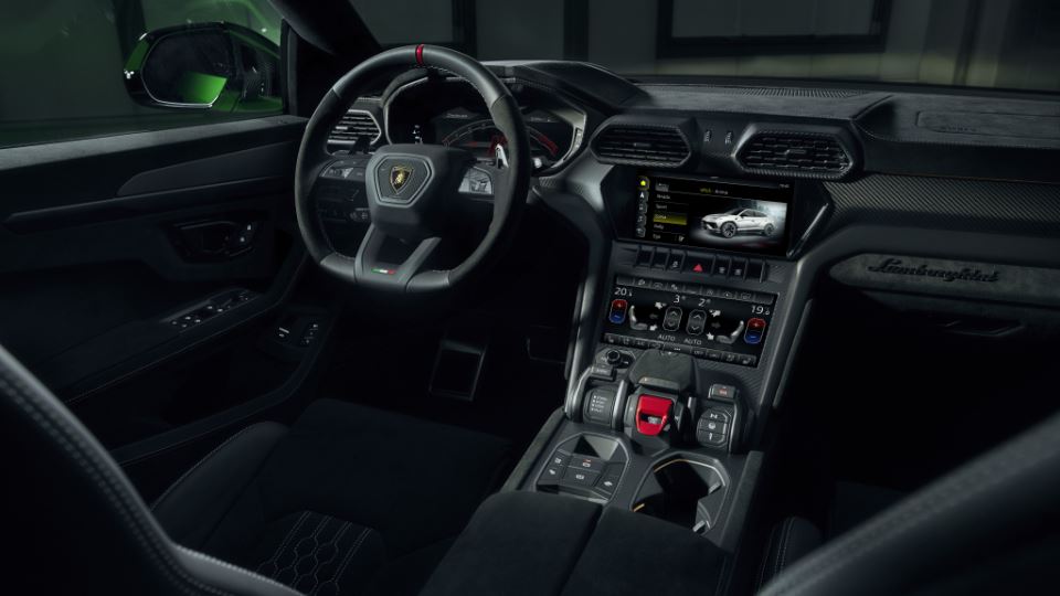 لامبورگینی اوروس پرفورمانته