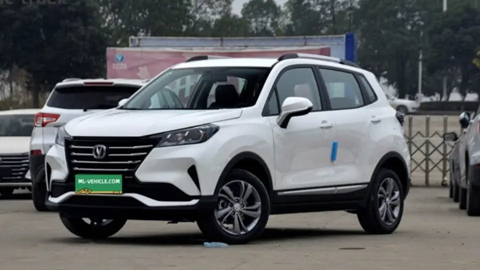 بررسي اف ام سي B311 فردا موتور (چانگان CS15)