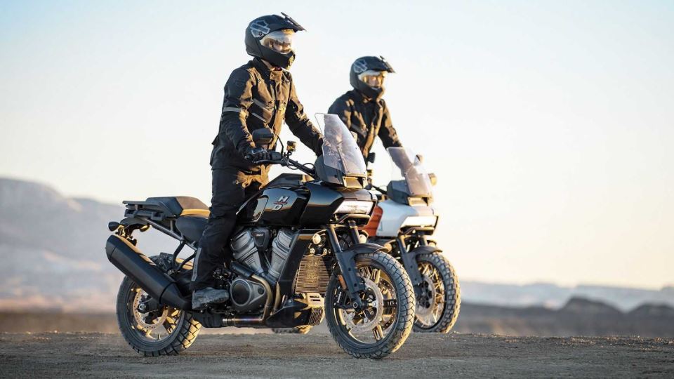 هارلی دیویدسون پان‌آمریکا 2021