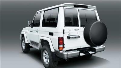 تویوتا لندکروزر سری 70