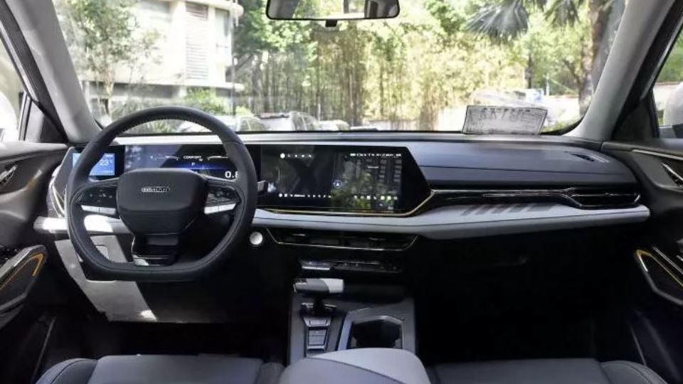 چانگان اوشان X5 پلاس