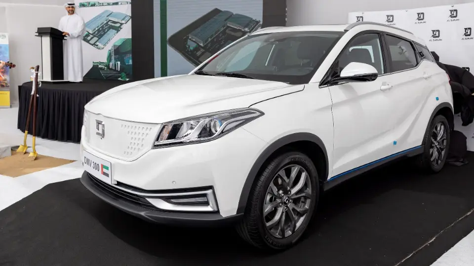 الدماني DMV300 اولين خودروي تمام برخي ساخت امارات