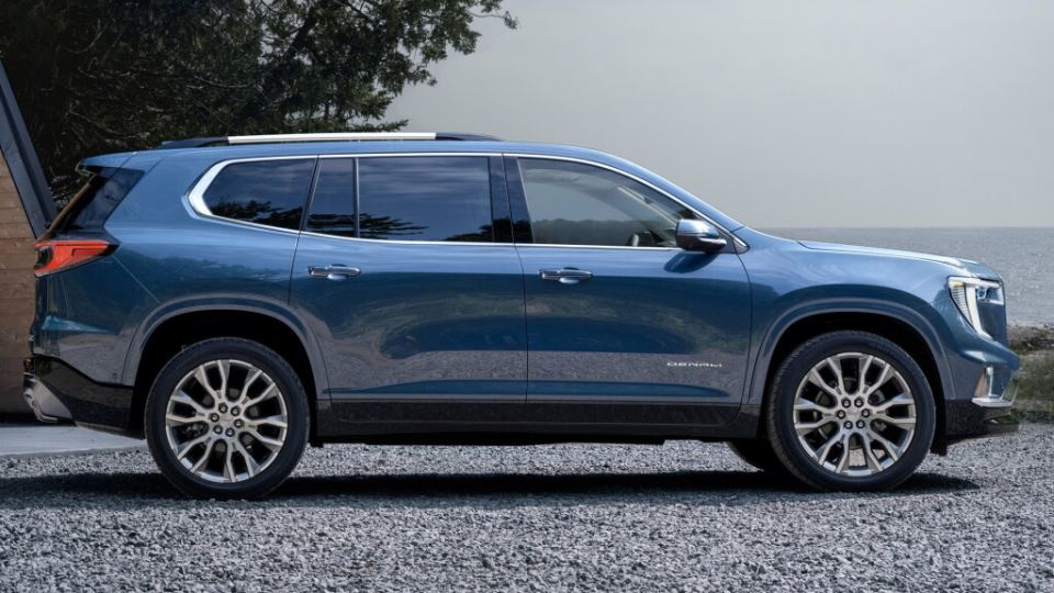 جی‌ ام‌ سی آکادیا 2024