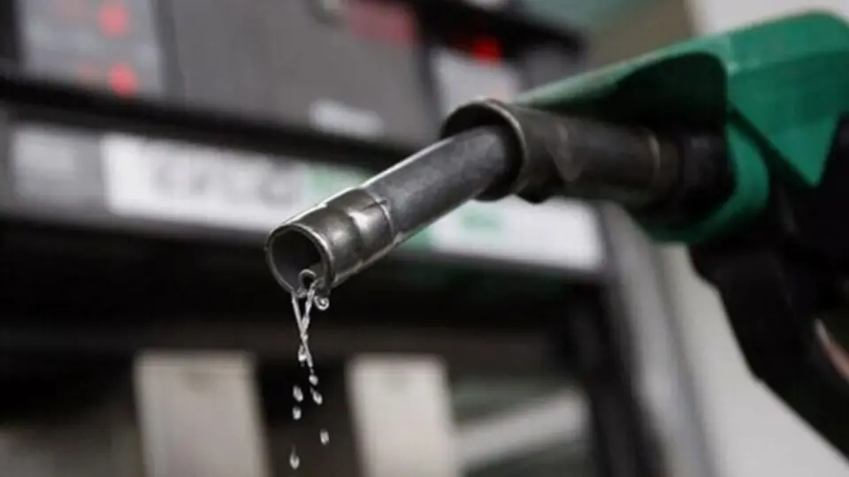 واردات بنزين سوپر آزاد شد