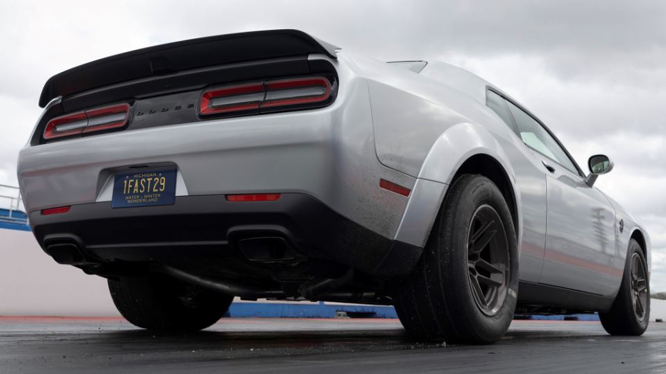 داج چلنجر SRT دیمون 170