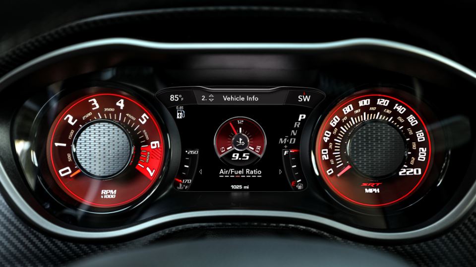 داج چلنجر SRT دیمون 170