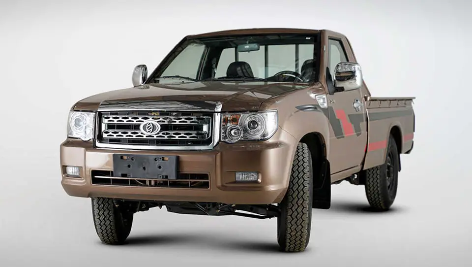 نيسان پادرا پلاس