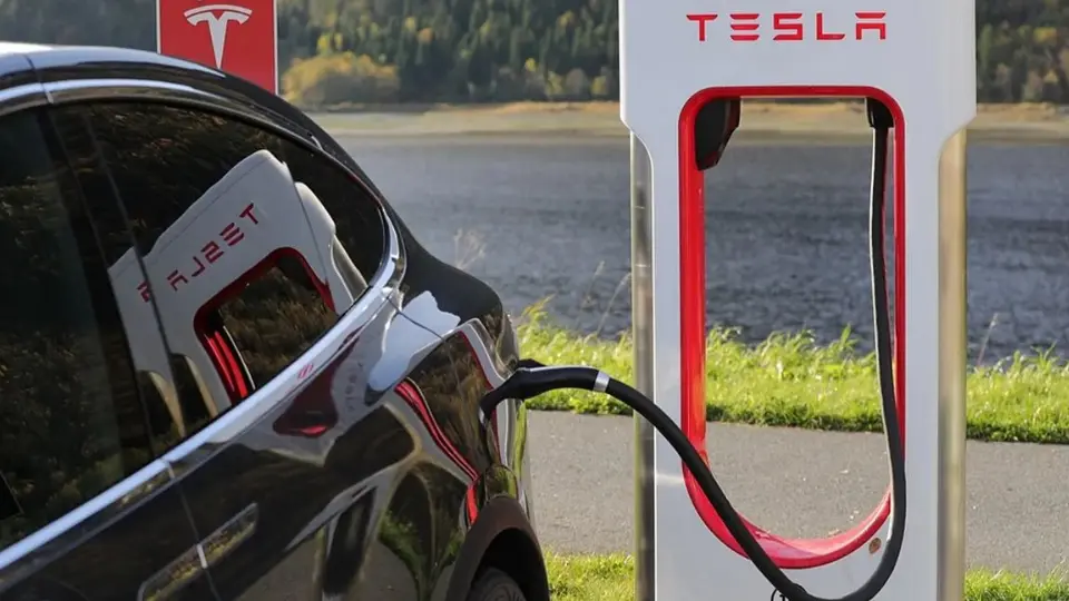 قيمت خودروهاي برقي