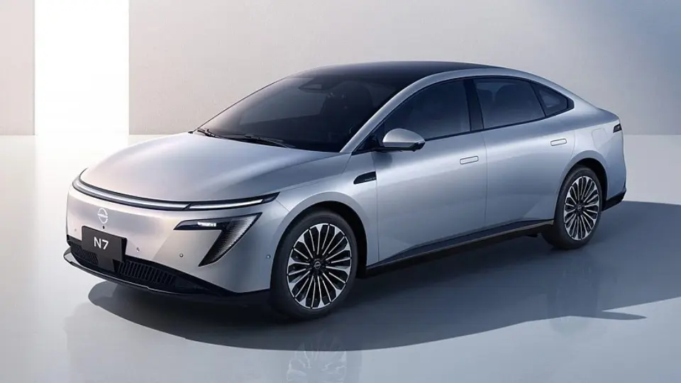 نيسان N7
