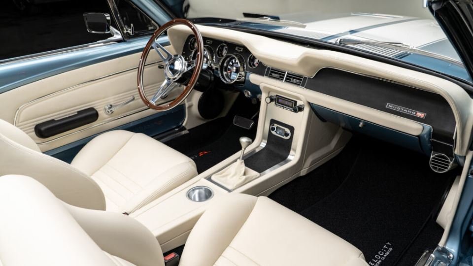 بازسازی فورد ماستنگ 1967 ولوسیتی