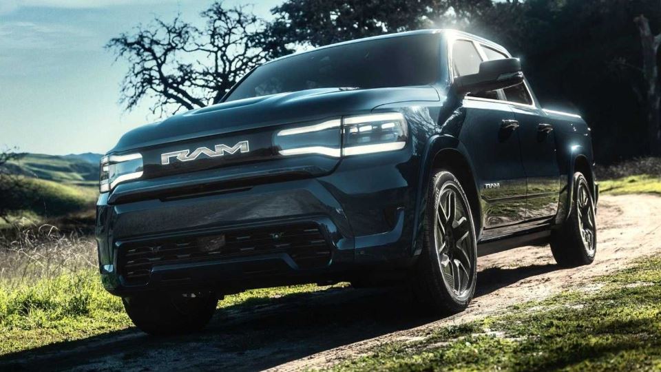 پیکاپ برقی رم 1500 REV