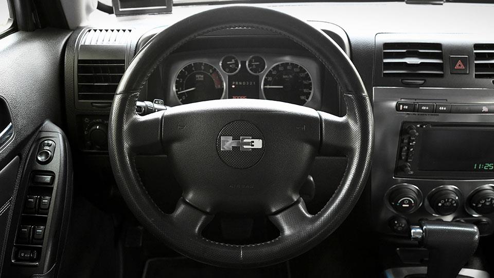 کابین هامر H3