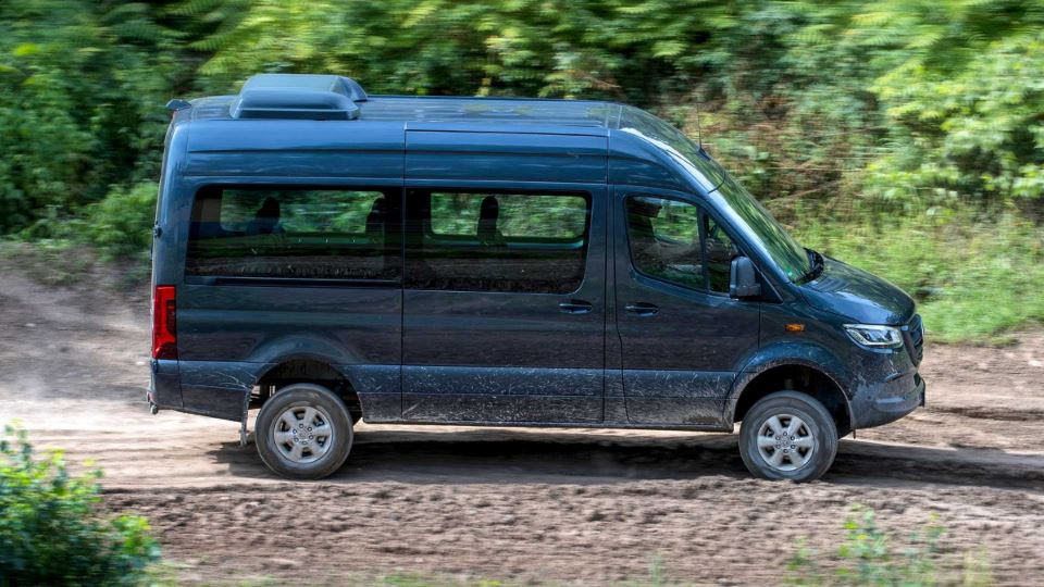 مرسدس‌بنز اسپرینتر 2023