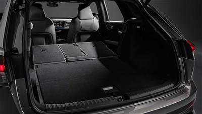 فضای بار  آئودی Q4 E-Tron مدل 2022