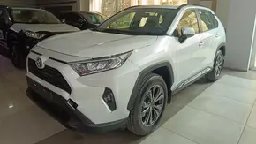 بررسی راوفور 2000 بنزینی برساوش (Toyota Rav4 2000) منبع سایت باما