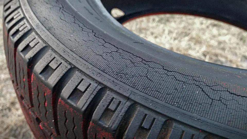 3 - سواری خودرو سفت‌تر و خشن‌تر شده است