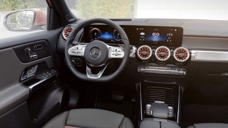 مرسدس‌بنز EQB