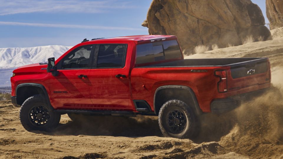 شورولت سیلورادو HD تریم ZR2 بیسون