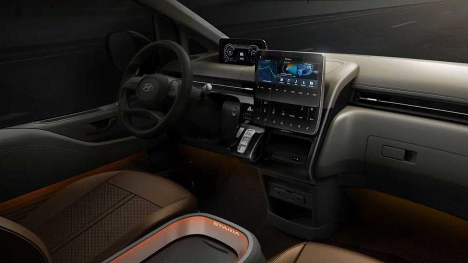 داشبورد هیوندای استاریا مدل 2021
