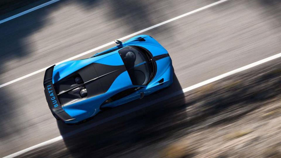 بوگاتی شیرون نسخه پیور اسپرت