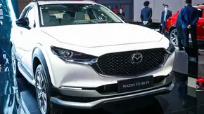 نمایش نسخه برقی از مزدا CX-30 در شانگهای