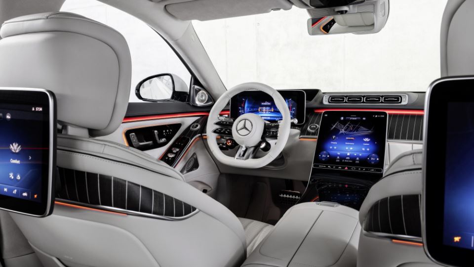 مرسدس آام‌گ S63 E پرفورمنس