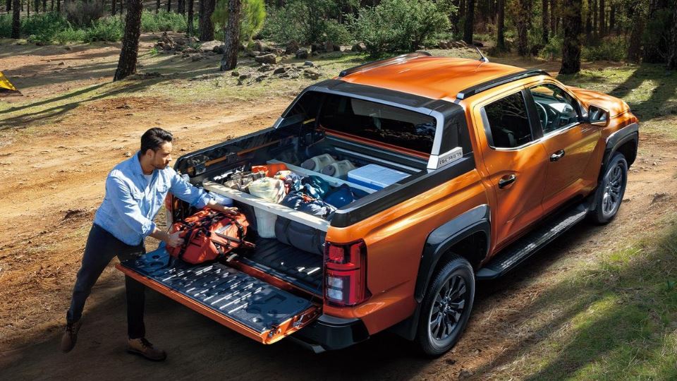 بازگشت میتسوبیشی تریتون به ژاپن