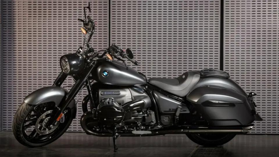 موتورسيکلت ب ام و R 18 Roctane