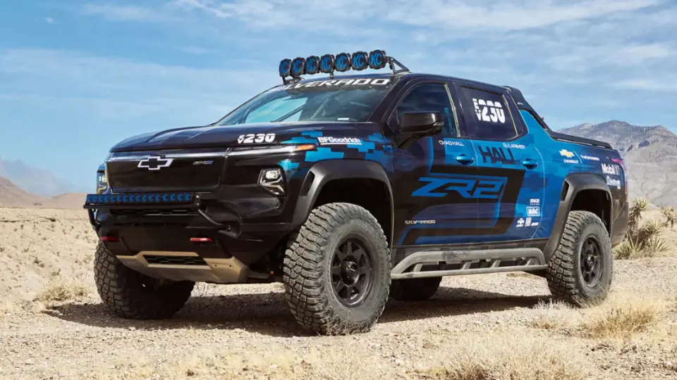 شورولت سيلورادو EV ZR2