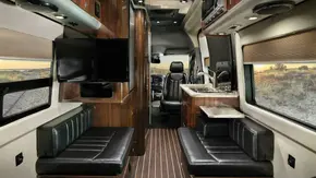 خانهای محرک برپایه مرسدس بنز اسپرینتر