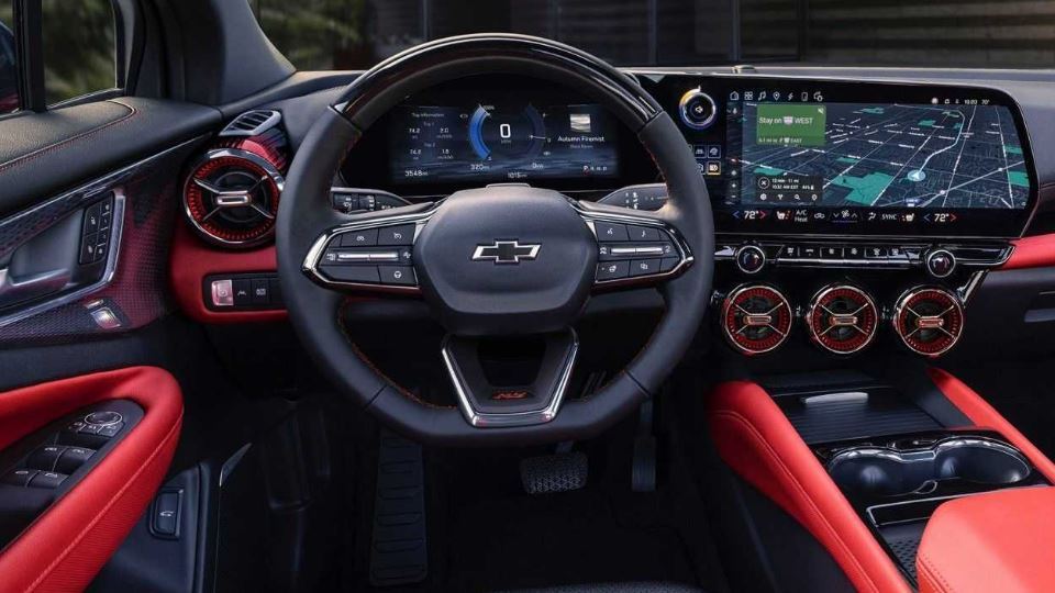 کراس‌اور برقی شورولت بلیزر EV