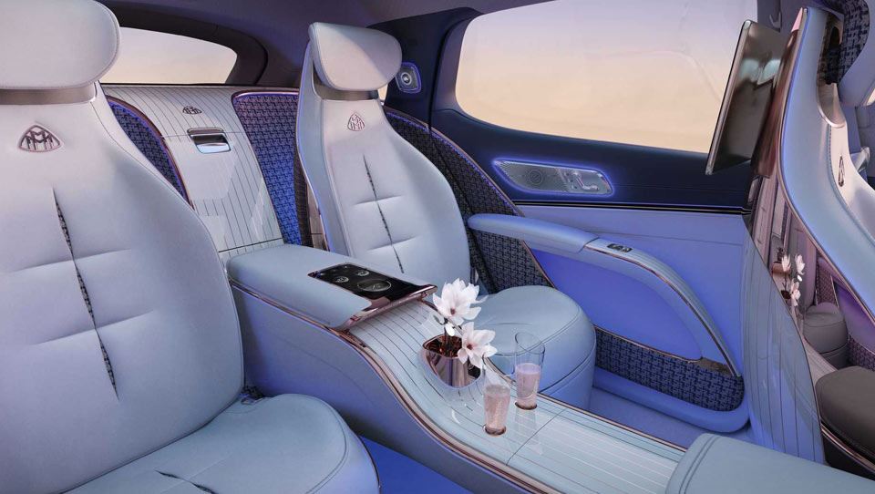 کابین لوکس مرسدس-می‌باخ EQS