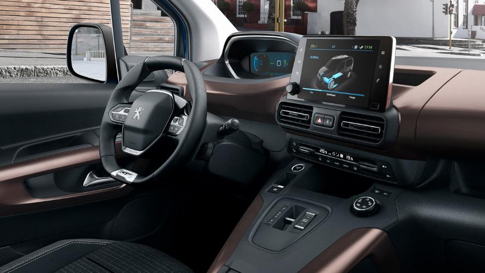 کابین و امکانات پژو ای-رفتر