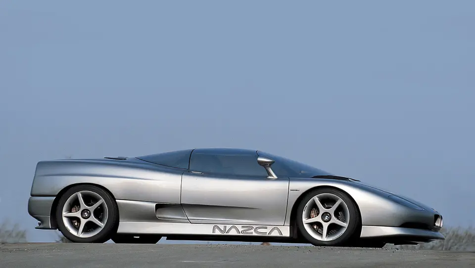 ب‌ام‌و نازکا M12 مدل 1991