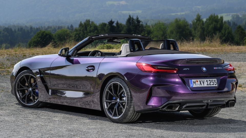 ب ام و Z4 مدل 2023