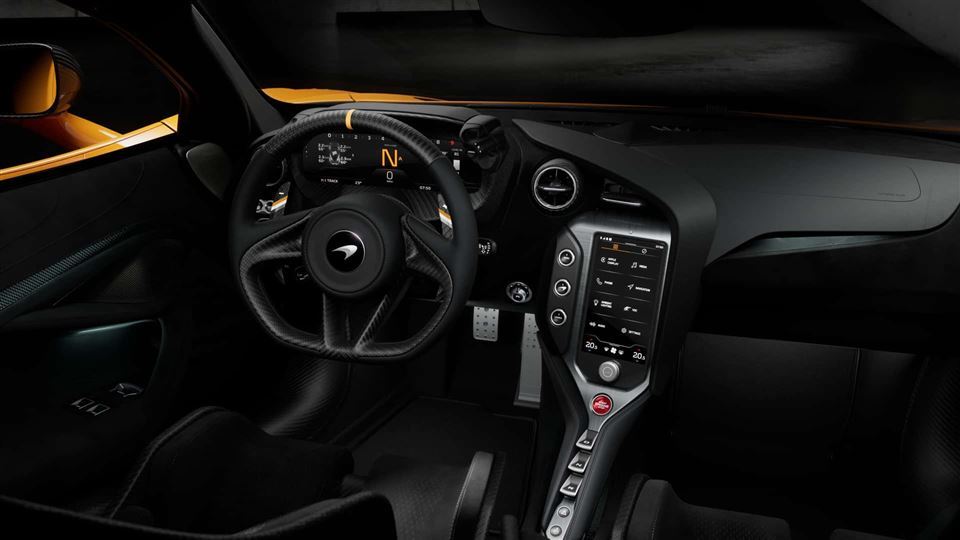 پکیج 60 سالگی برای خودروهای مک لارن