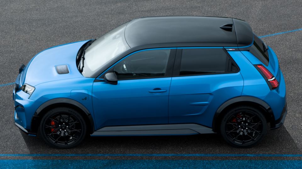 هاچ بک برقی آلپاین A290