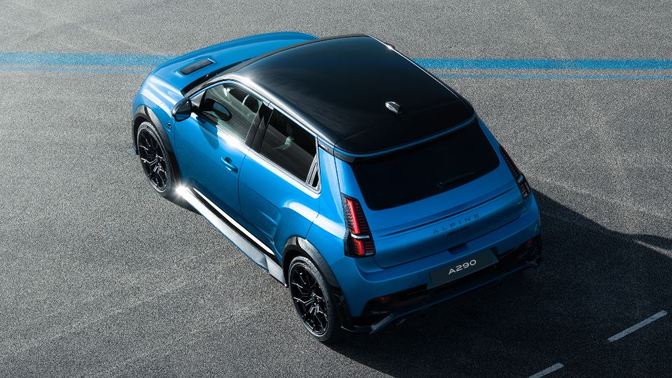 هاچ بک برقی آلپاین A290